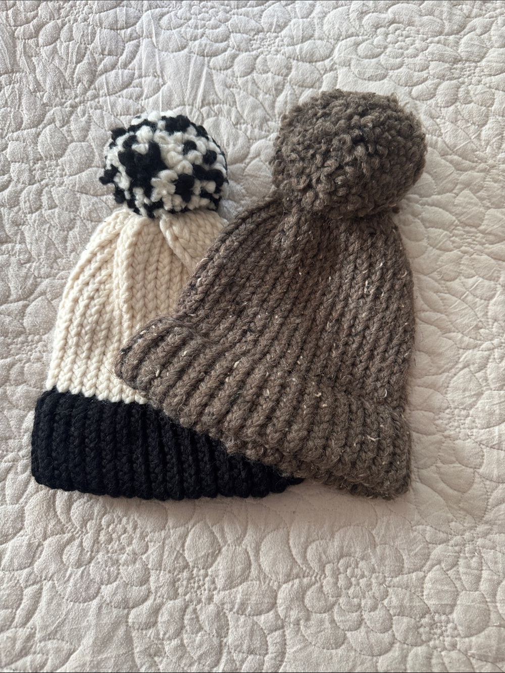 Kids Cozy Pom-Pom Knit Hat - Brown and Cream/Black